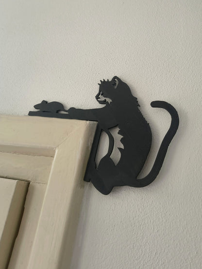 Katzen Türrahmendekoration - Katze mit Maus